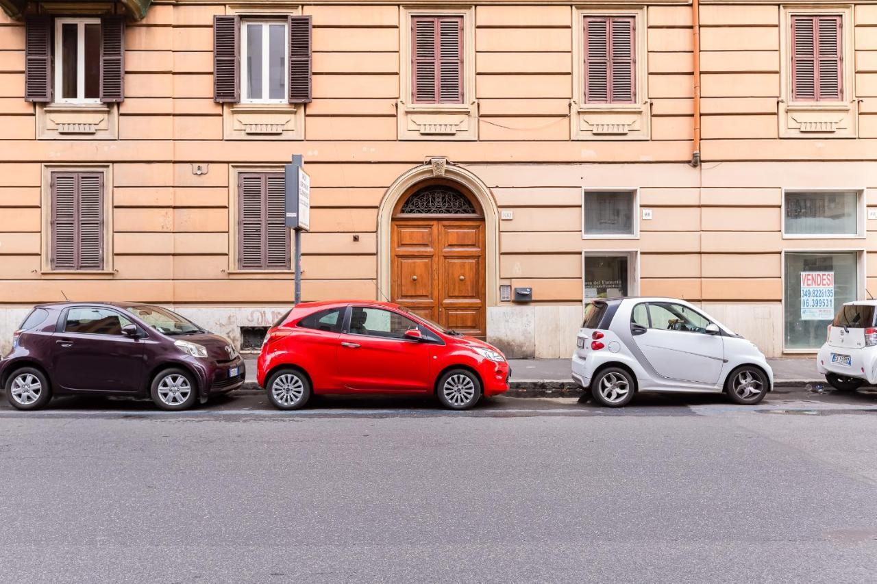 La Casa Di Andrea Ai Musei Vaticani 1, Rome